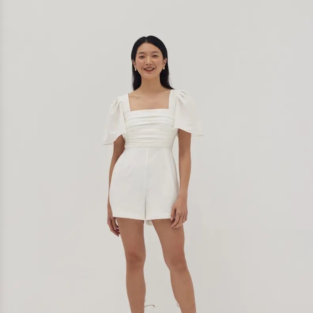 Chic White Puff Sleeve Mini Dress